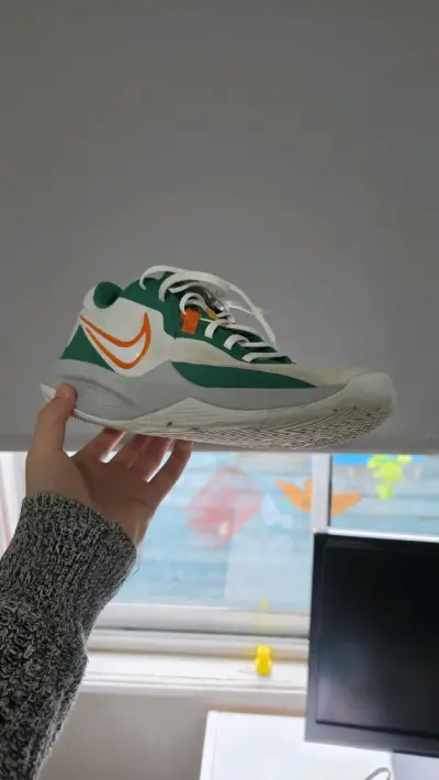 Zapatillas deportivas Nike verde y blanco - miniatura 2