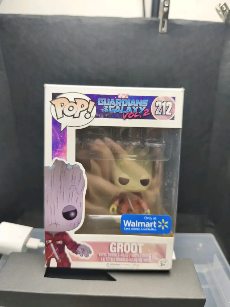 Figura Funko Pop Groot Guardians of the Galaxy Vol. 2 - 1
