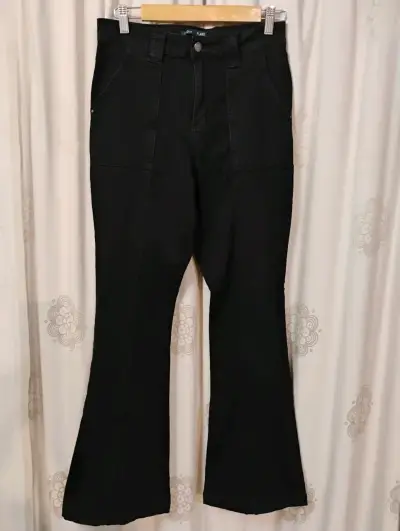 Jeans Flare Negros elásticados Talla 40 - miniatura 1