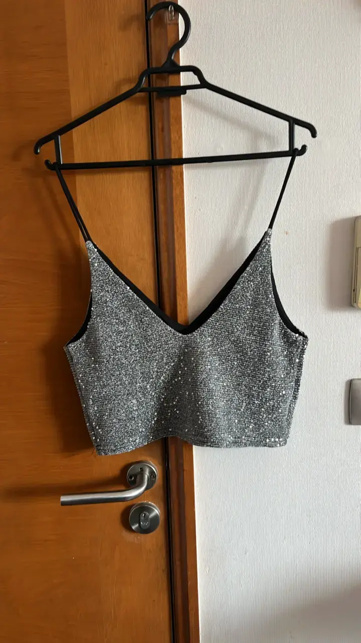 Top de lentejuelas plateado para fiesta - 2