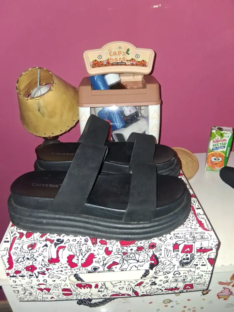 Sandalias negras de plataforma para mujer - 2