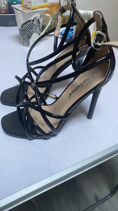 Sandalias de tacón alto negras Andarena - miniatura 1