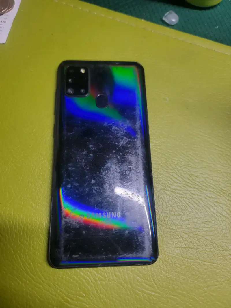 Samsung Galaxy A21s en buen estado - 2