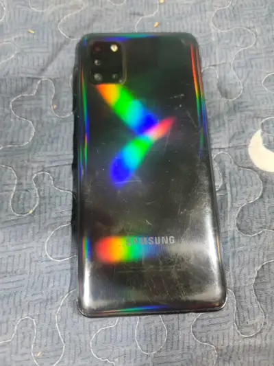 Samsung Galaxy A31 en buen estado - miniatura 5