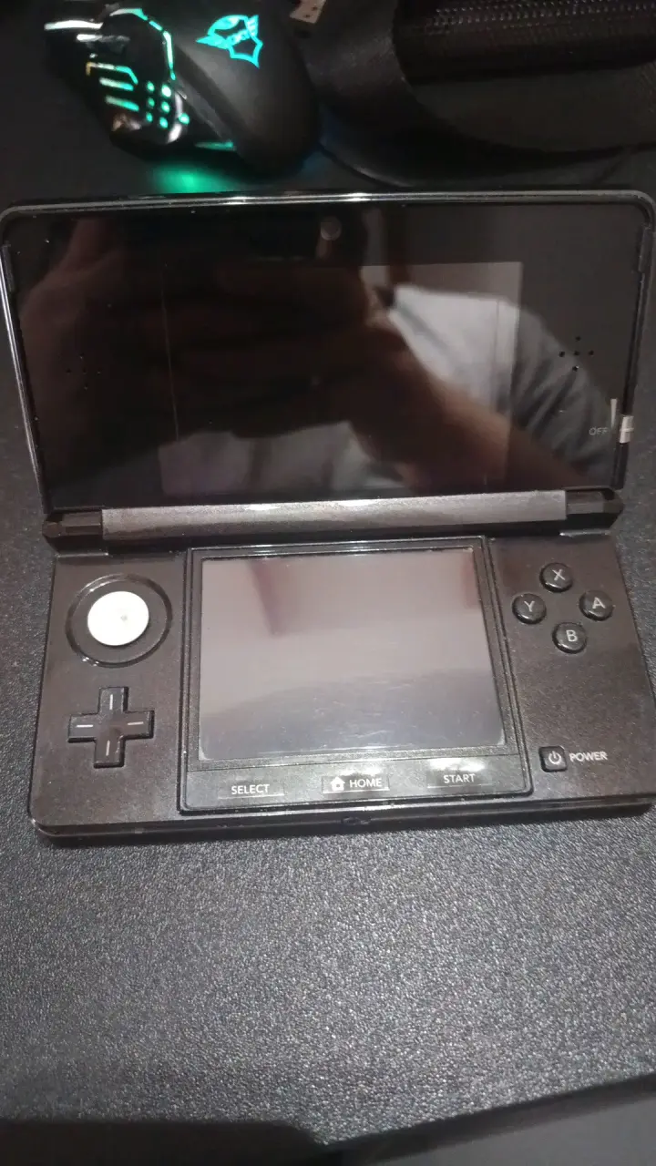 Consola portátil Nintendo 3DS con tarjeta SD - 1