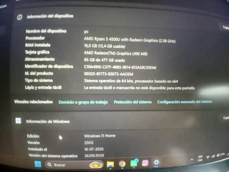 Laptop Acer con AMD Ryzen 5 y 16GB RAM, 500 SDD - 3
