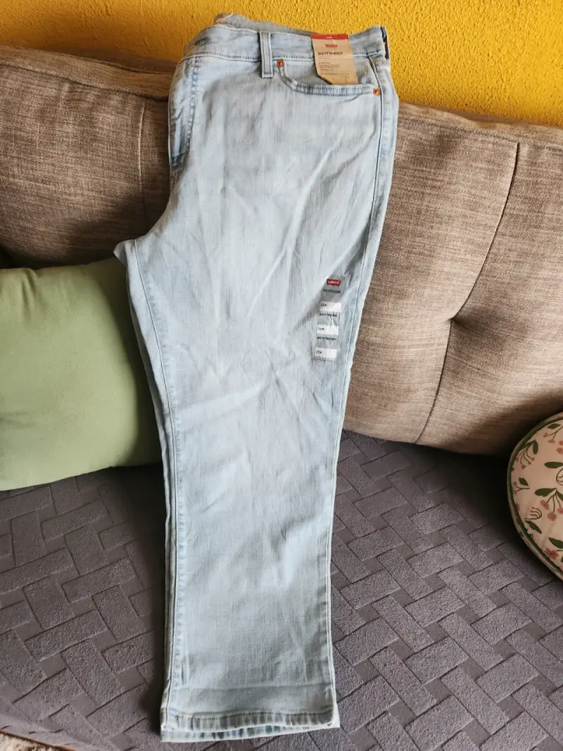 Jeans Levi's Celeste talla 54 - 1