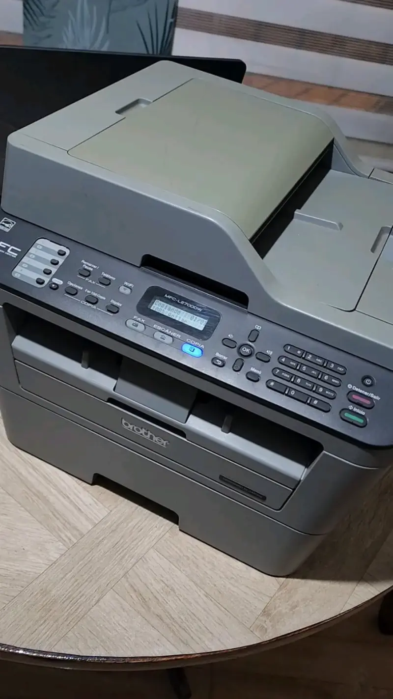 Impresora multifuncional Brother MFC-L2700DW - 3