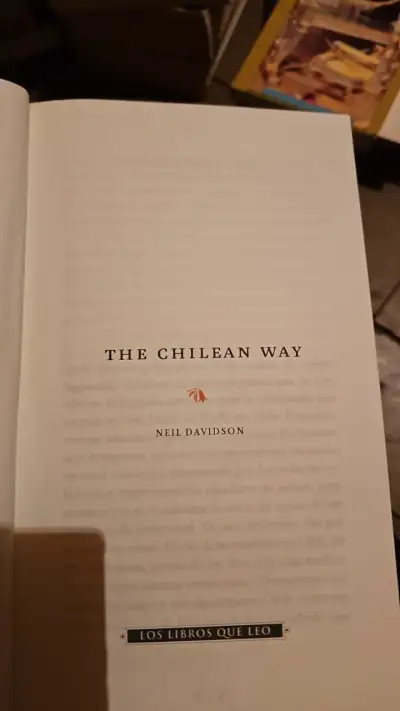 Libro 'The Chilean Way' de Neil Davidson - miniatura 2