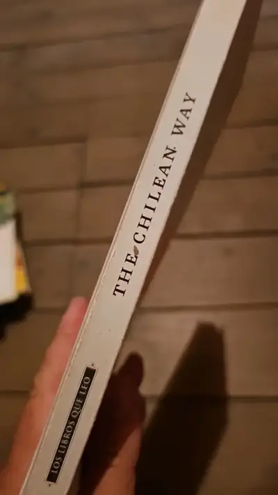 Libro 'The Chilean Way' de Neil Davidson - miniatura 4
