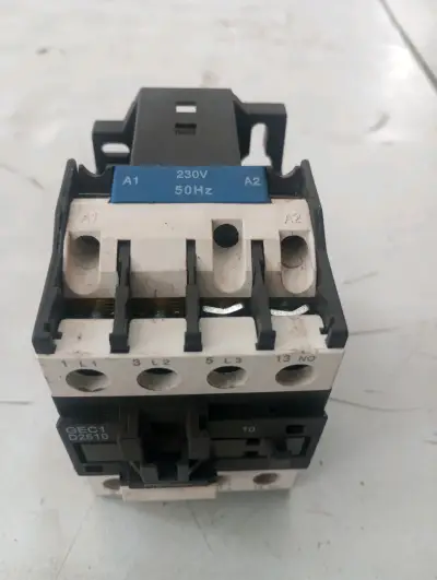 Contactor eléctrico GEC1 D2510 trifásico - miniatura 1