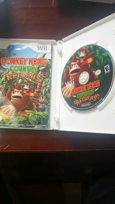 Juego Donkey Kong Country Returns para Wii - miniatura 2