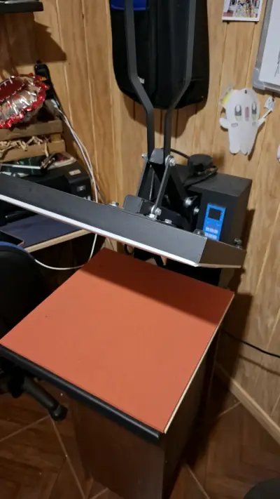 Prensa térmica para sublimación con control digital - miniatura 2