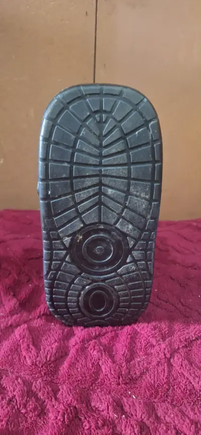 Bota ortopédica ajustable negra para recuperación - miniatura 3