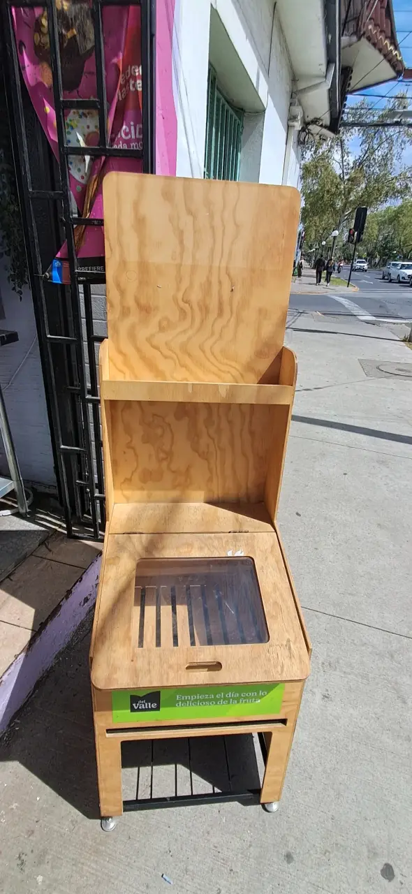 Exhibidor de madera para pan. - 3