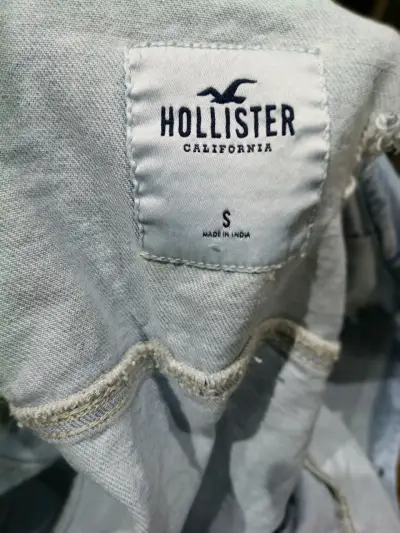 Chaqueta de mezclilla Hollister - miniatura 1