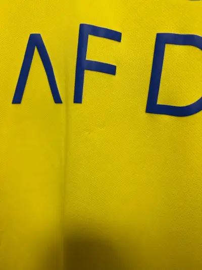 Camiseta  Al Nassr Adidas cr7 Talla L - miniatura 3
