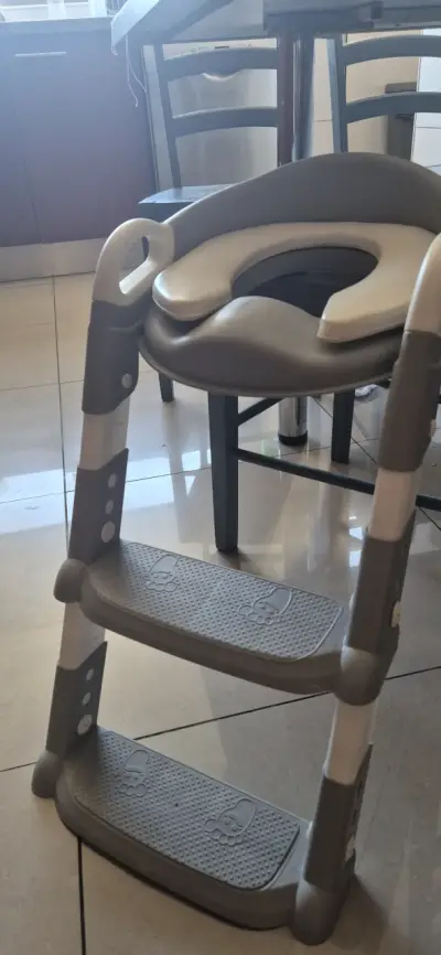 Asiento de inodoro niños con escalón para WC - miniatura 2