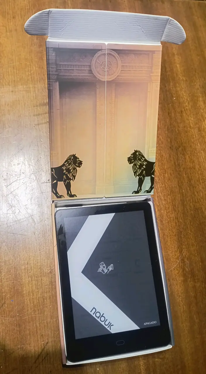 E-reader Nabuk Aurora con pantalla de tinta electrónica - 2