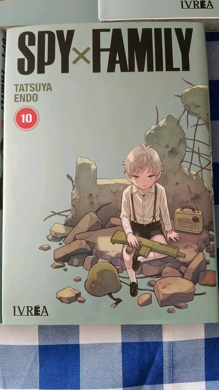 Libros "Spy x Family" - 6