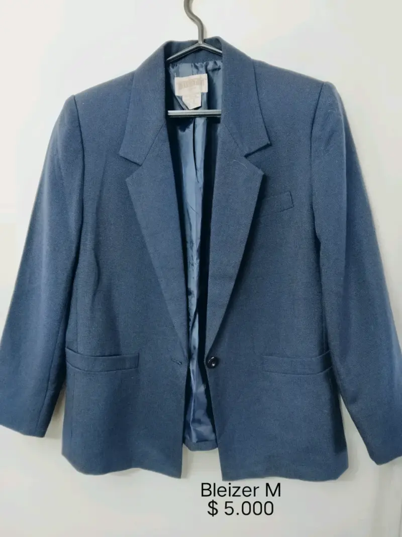 Blazer azul marino talla M