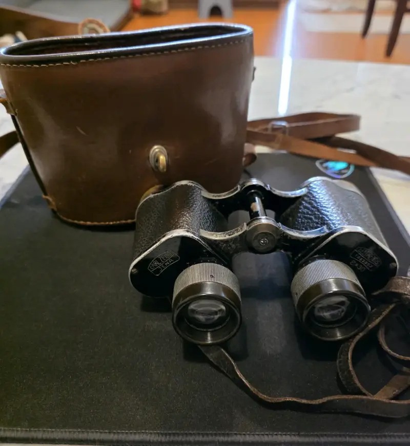Binoculares Carl zeiss Jenna con estuche de cuero - 2