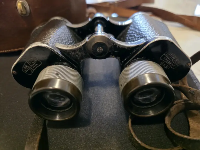 Binoculares Carl zeiss Jenna con estuche de cuero - 3
