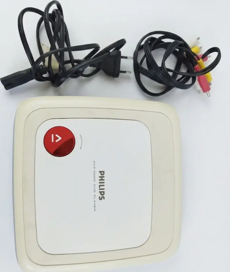 Reproductor de DVD Philips DVP4000 compacto - 2