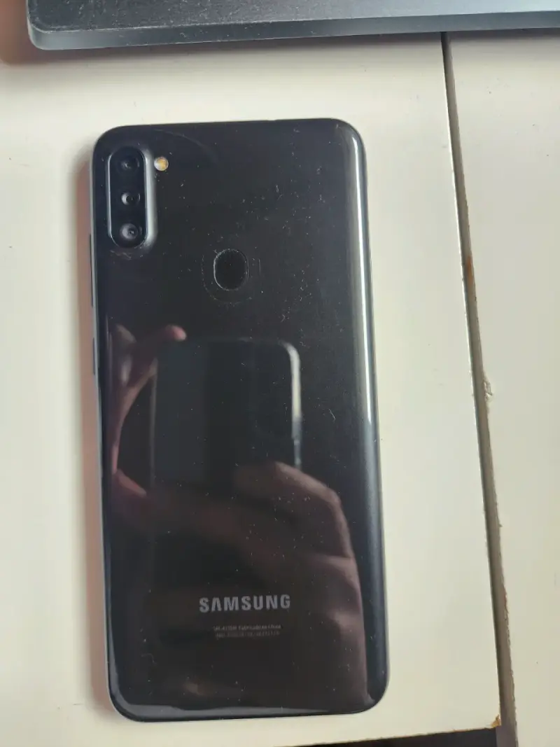 Samsung Galaxy A11 usado - 2