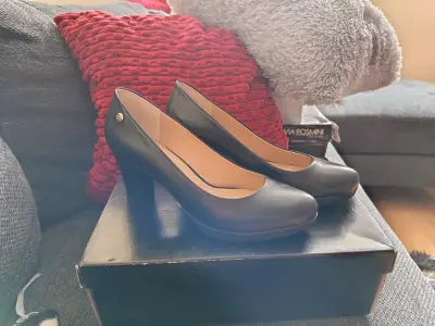 Zapatos de Tacón Negro Marca Gacel - miniatura 3