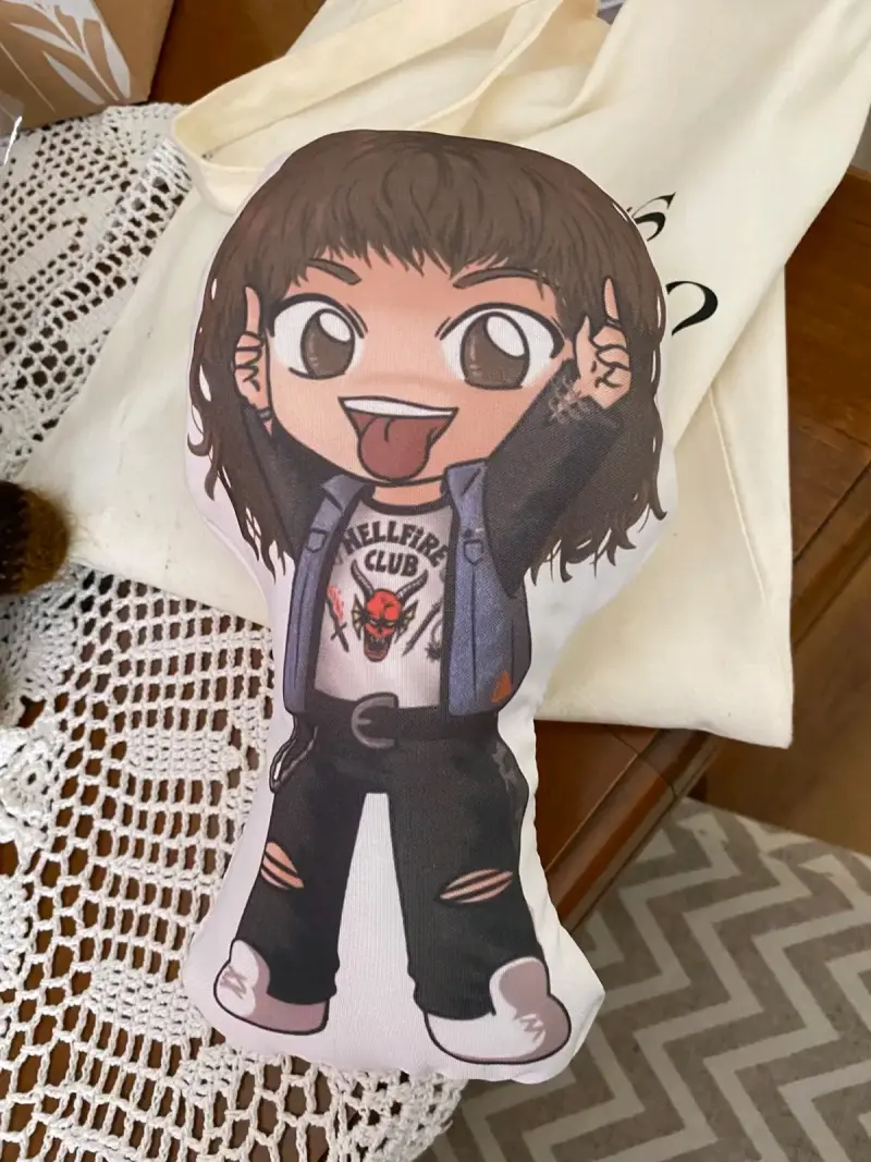 Lote de peluches variados de personajes - 5