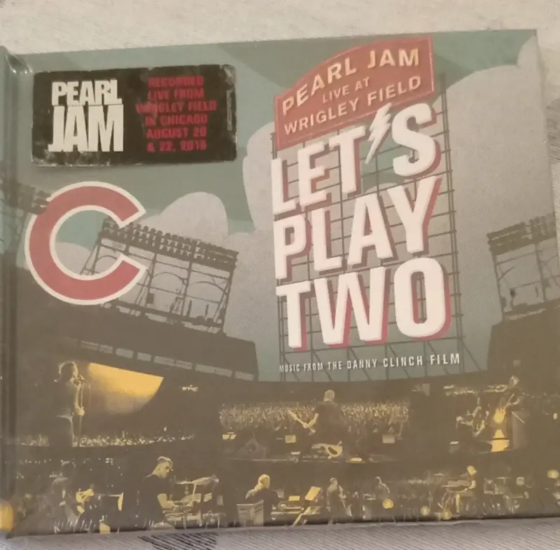 Álbum Pearl Jam Let's Play Two en vivo