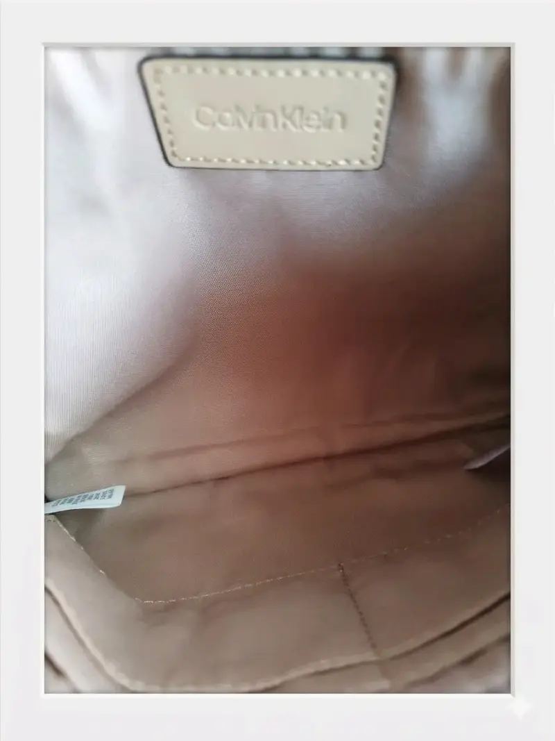 Cartera Calvin Klein - 2