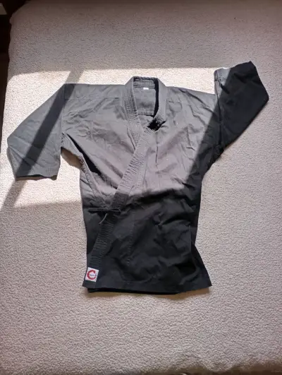 Kimono de Karate Negro Talla 3 - miniatura 1