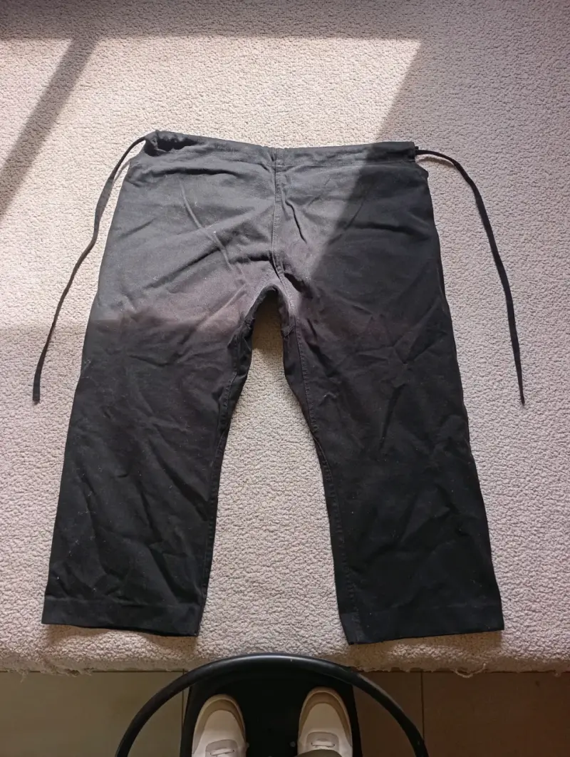 Kimono de Karate Negro Talla 3 - 2