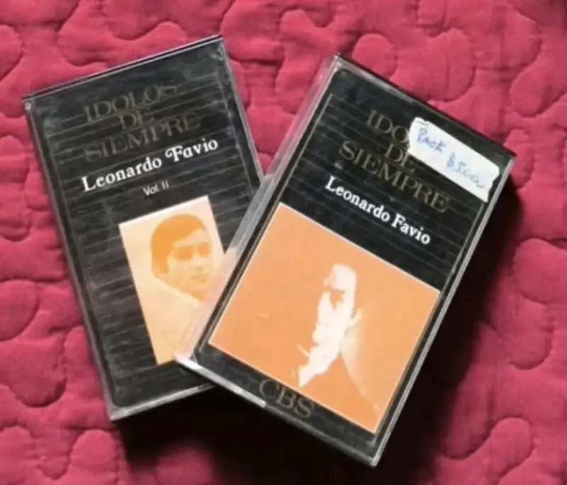 Cassettes de Juan Gabriel y Leonardo Favio - 2
