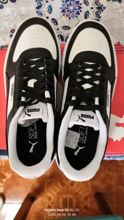 Zapatillas deportivas Puma negras y blancas - miniatura 4