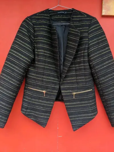 Blazer de rayas negro y dorado FashionSpark - miniatura 2