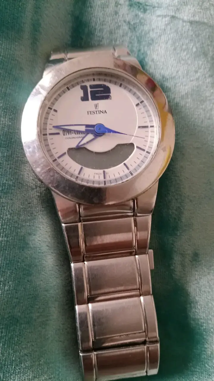 Reloj Festina cronógrafo de acero inoxidable - 2