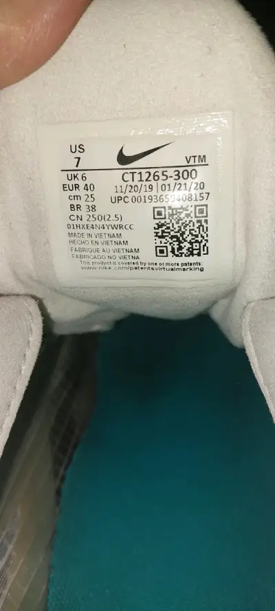 Zapatillas deportivas Nike Air 270 react se. - miniatura 5