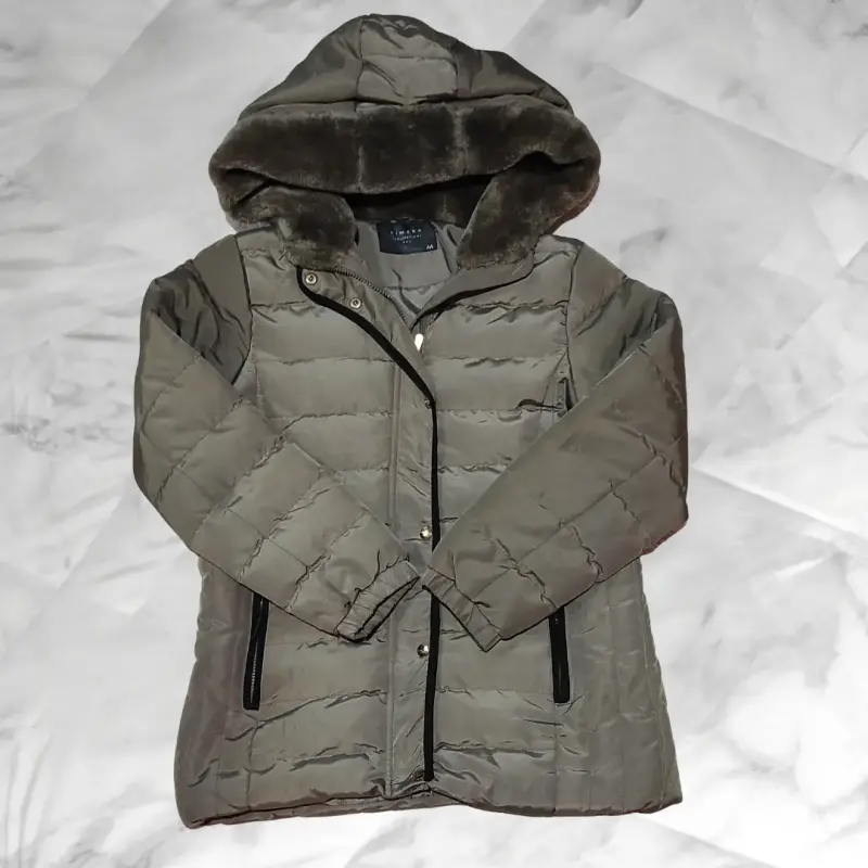 Chaqueta acolchada con capucha para mujer - 2