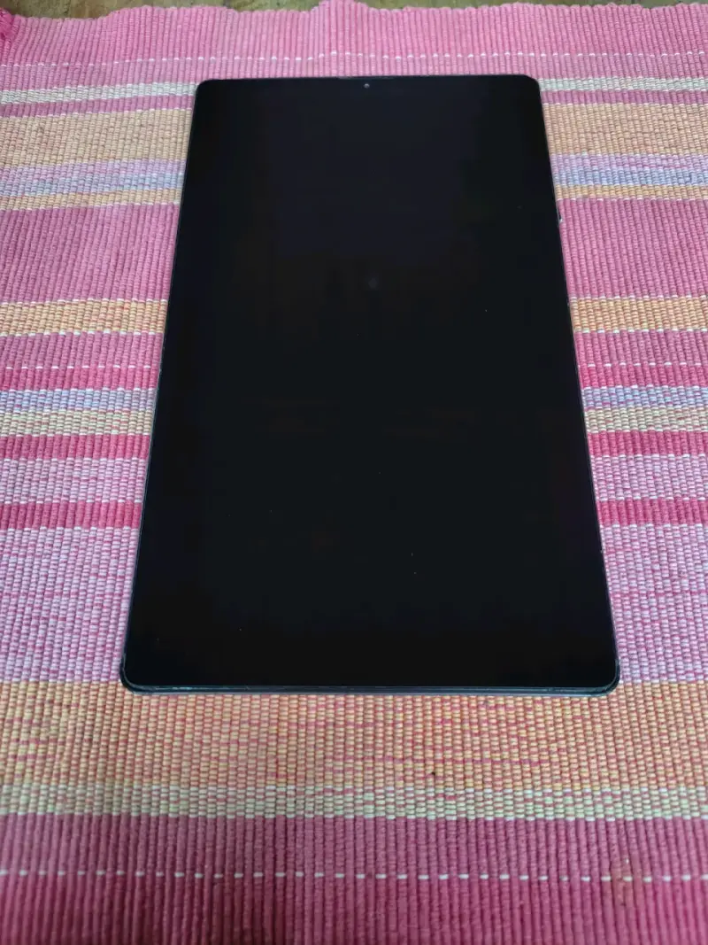 Tablet Samsung Galaxy Tab A7 en buen estado - 1