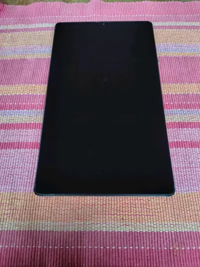 Tablet Samsung Galaxy Tab A7 en buen estado - miniatura 1