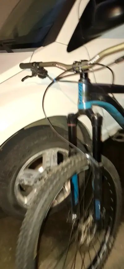 Remato bici Giant con donle suspensión fox - miniatura 1