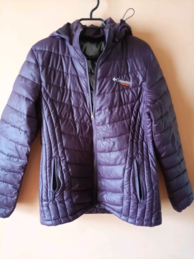 Chaqueta acolchada morada Columbia para invierno - 1