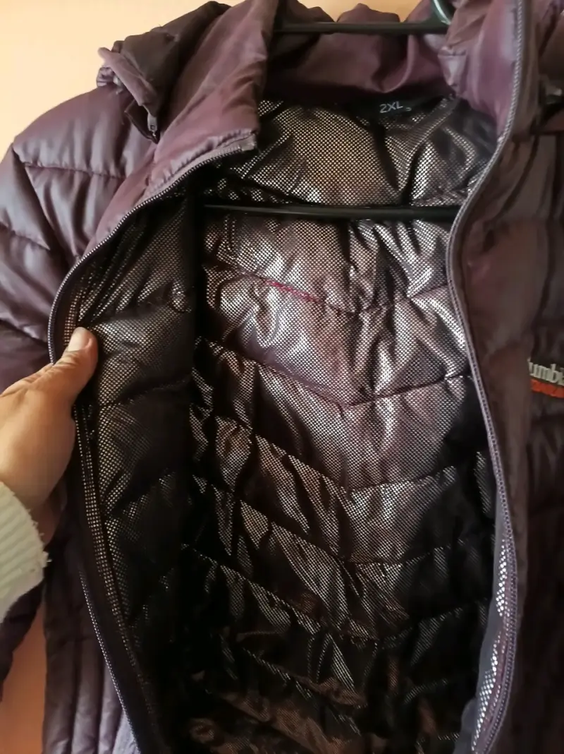 Chaqueta acolchada morada Columbia para invierno - 2