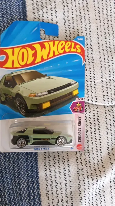 Set de autos Hot Wheels edición especial - miniatura 4