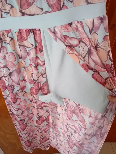 Vestido enterito short mariposas - miniatura 4