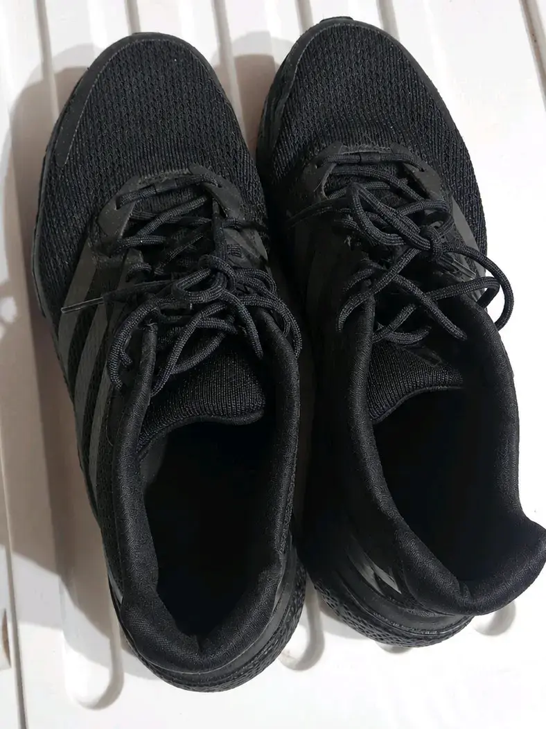 Zapatillas deportivas negras Adidas para hombre - 2