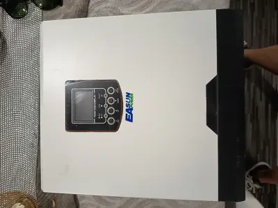 Inversor cargador solar Easun Power 3kW - miniatura 1